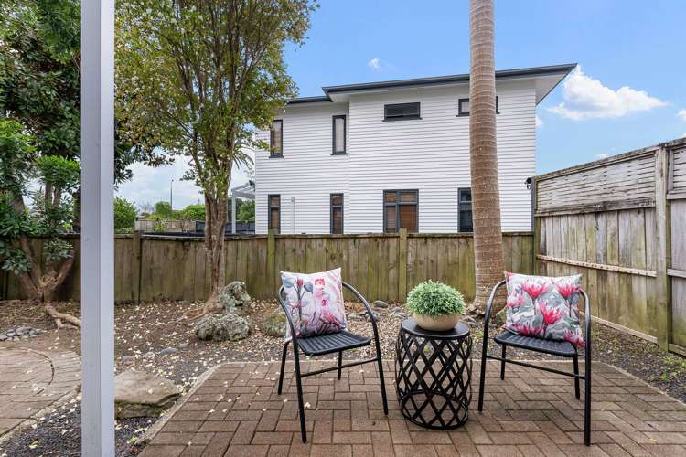 118/2 Armoy Drive East Tamaki_6
