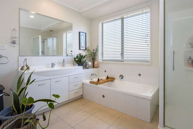 15 Uretara Drive Katikati_11