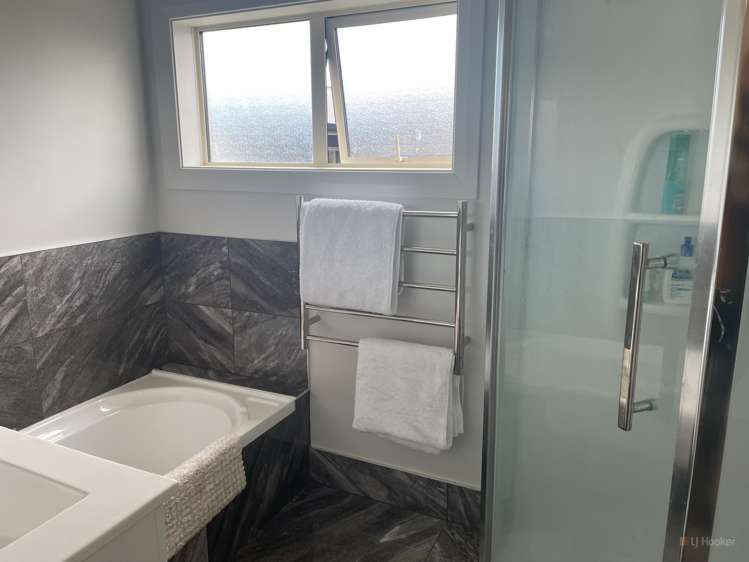 5 Belfield Street Waimataitai_11