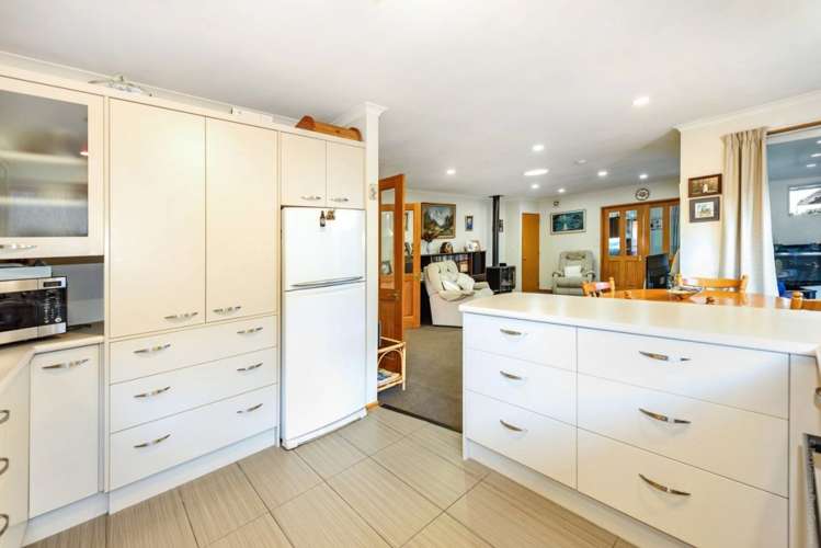 2/129 Halswell Junction Road Halswell_18