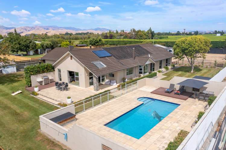 183 Battys Road Burleigh_47