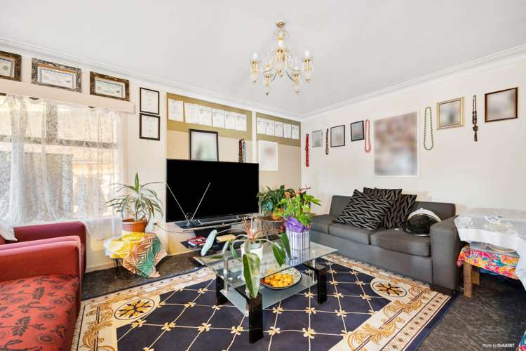 18 Fairdene Avenue Henderson_11