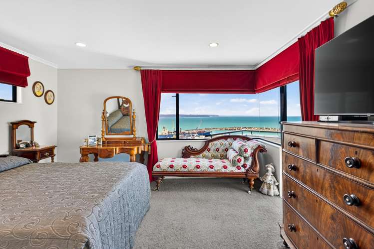 128B Thompson Road Bluff Hill_12