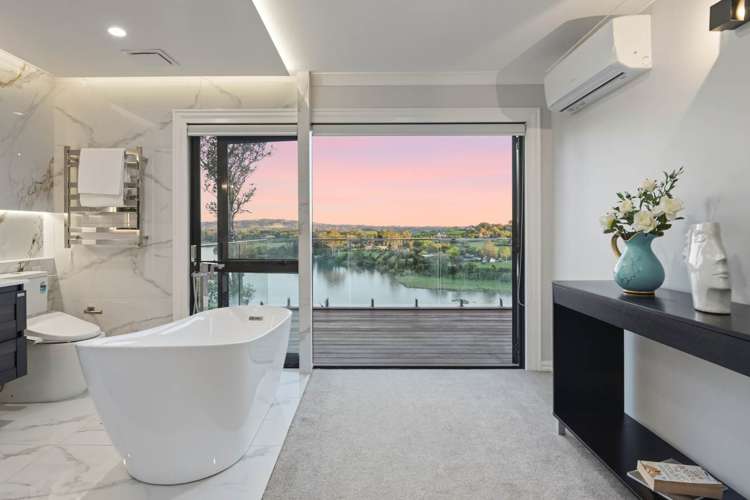 45 Pohutukawa Avenue Shelly Park_18