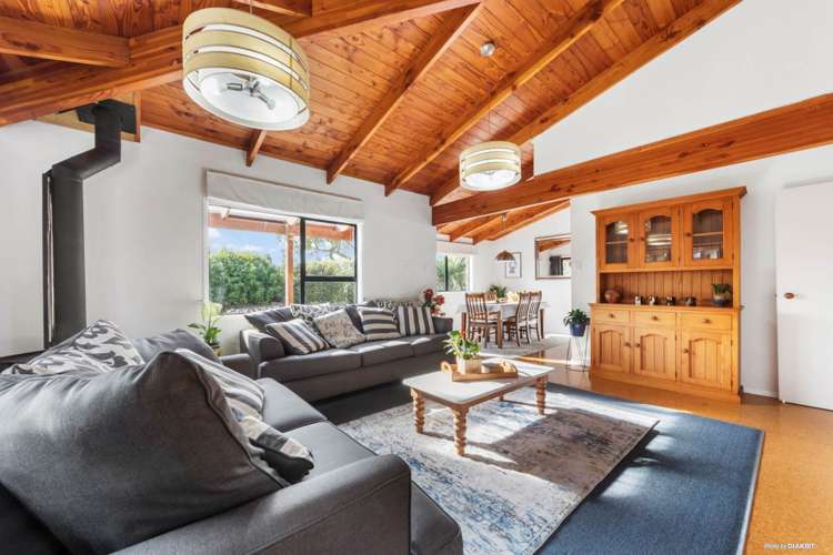 2/19a Woodvale Road Glen Eden_3