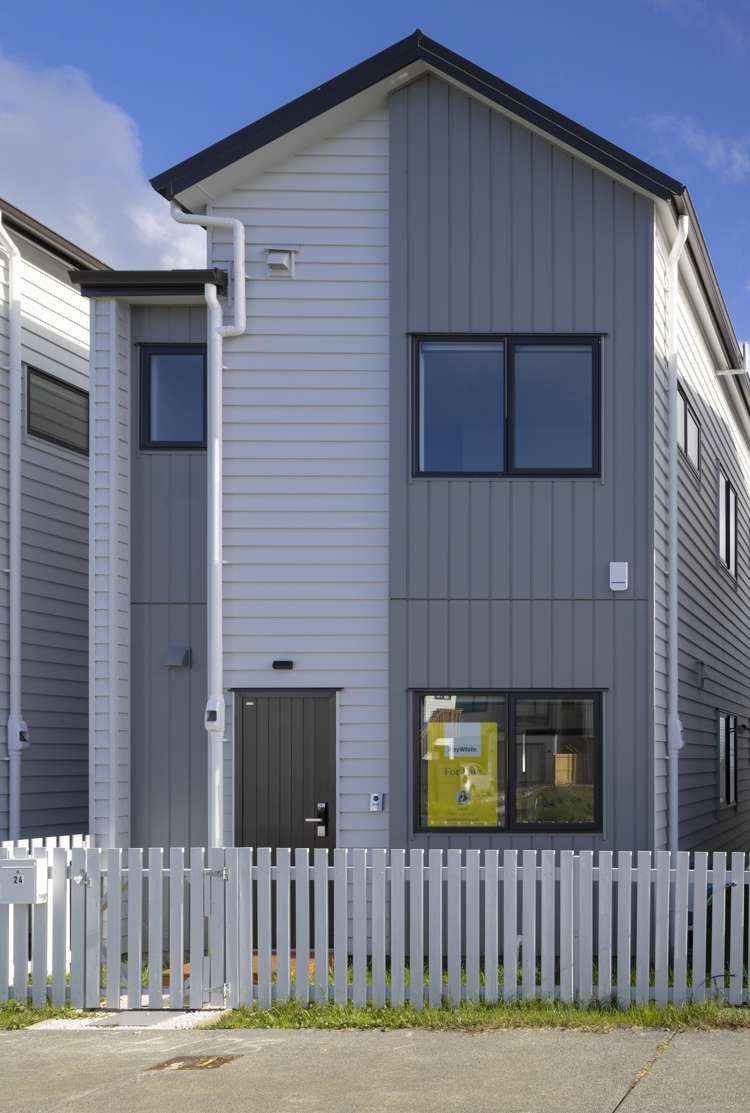 24 Tukauri Place_0