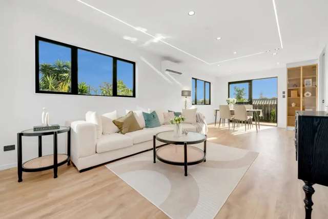 6&7/44 Gibraltar Street Howick_1