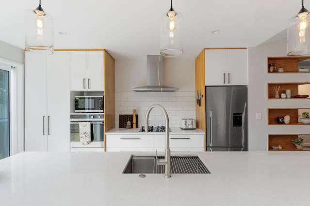 16 Okataina Street Pyes Pa_4