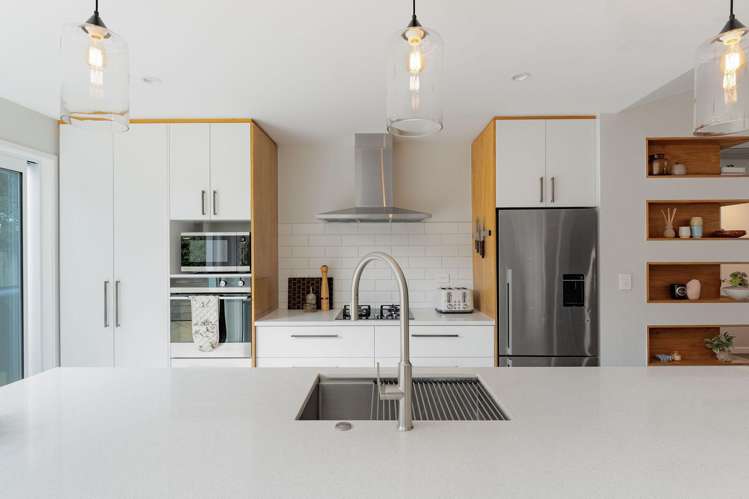 16 Okataina Street Pyes Pa_4