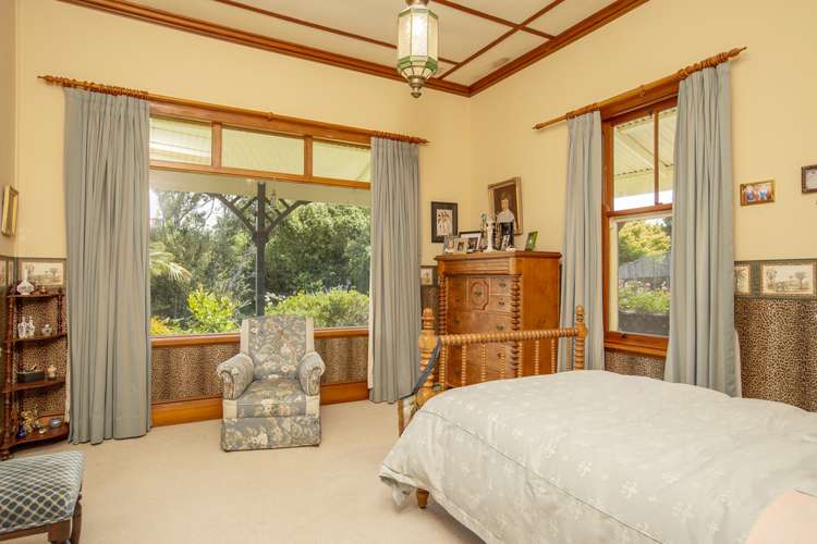 1937 Lake Ferry Road Pirinoa_5