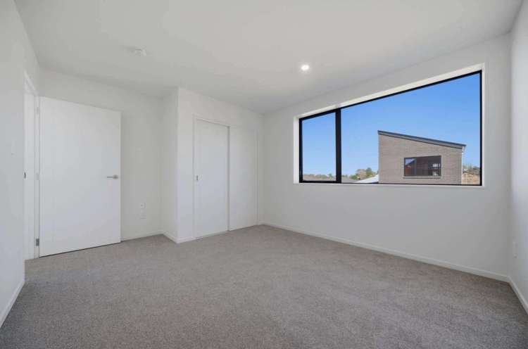 6 Stableford Crescent Opaheke_12