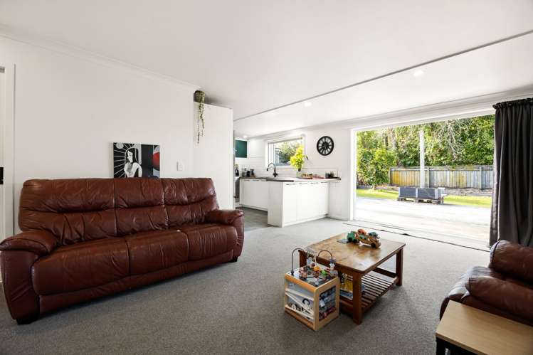 124 Albert Street Hamilton East_17
