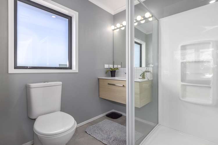 2 Roundhouse Close Whitby_17