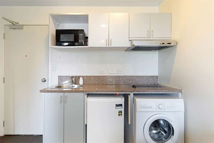8j/113 Vincent Street Auckland Central_5