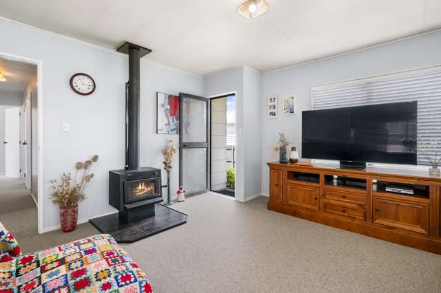 18 Susan Street Pukehangi_2