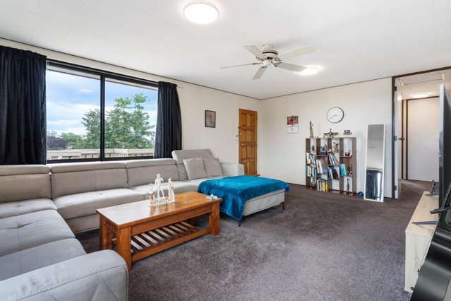 2/2 Grenadine Place Unsworth Heights_3