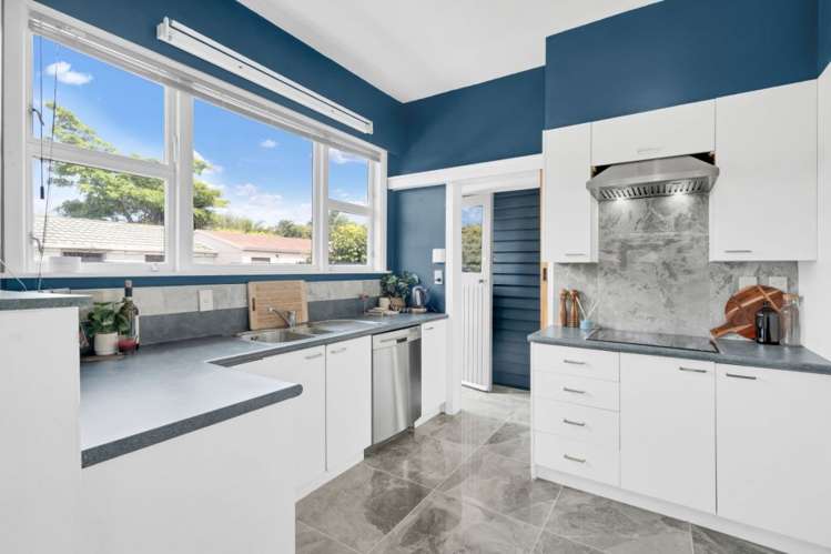 22 Aylmer Street Somerfield_10