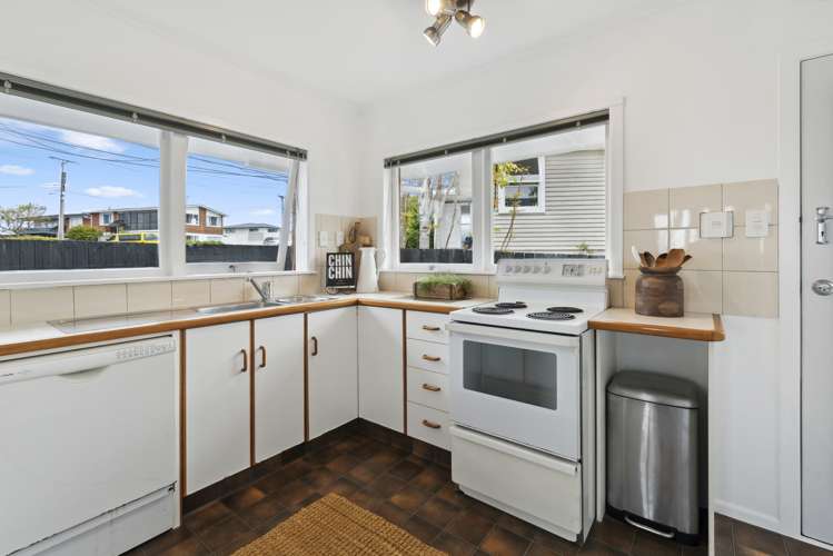 1/31 Exmouth Road Northcote_7