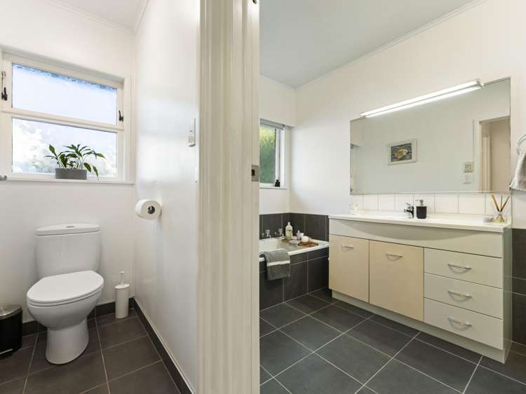 11 Gills Road Bucklands Beach_10