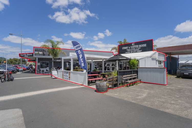 63 and 67 Albert Street Whitianga_4