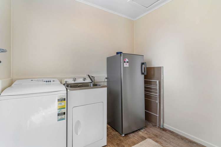 15 Ngaio Avenue Mangere Bridge_9