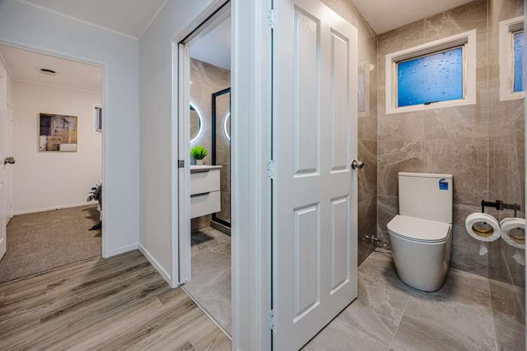 10 Rimini Place Clover Park_10