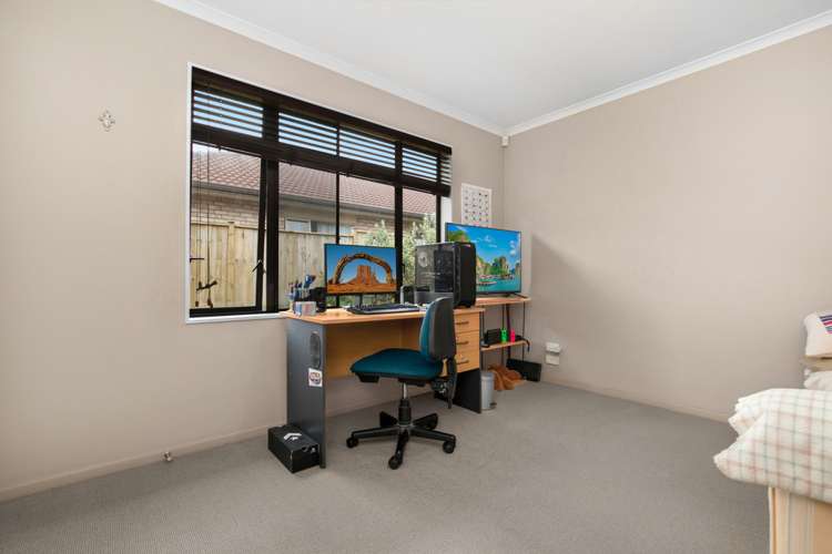 21 Cambrian Crescent Flat Bush_9