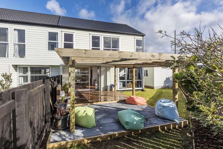2/163 Rongotai Road Rongotai_23