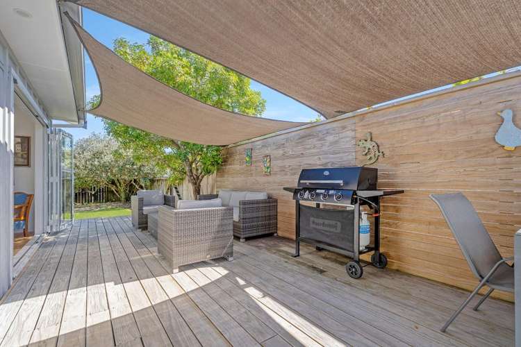 207a The Square Whangamata_12