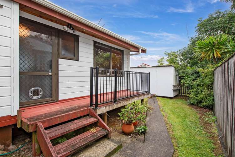 100 Paramount Parade Tikipunga_9