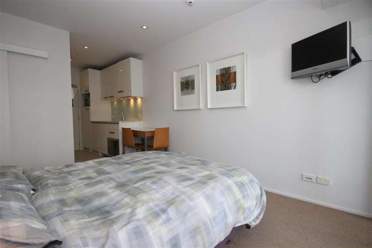 12XX/6-8 Lorne Street 10015_5