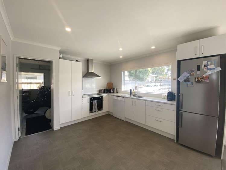 363A Whangaparaoa Road 1791_2