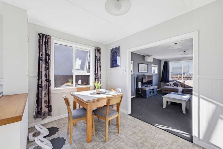 22 Brookes Terrace Waitara_7