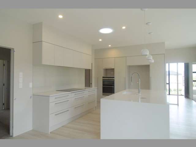 12 Kaiawa Street Beachlands_2