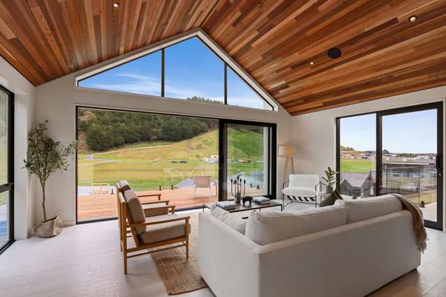 10 Flowers Lane Cracroft_4