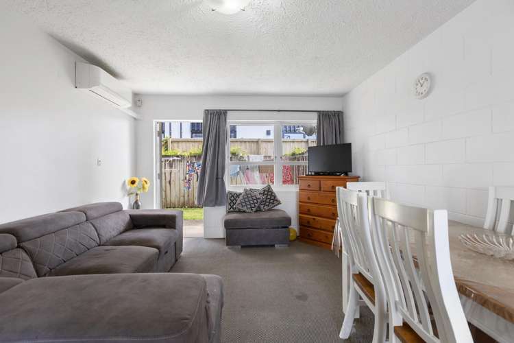 1/37 Selwyn Street Tauranga Central_5