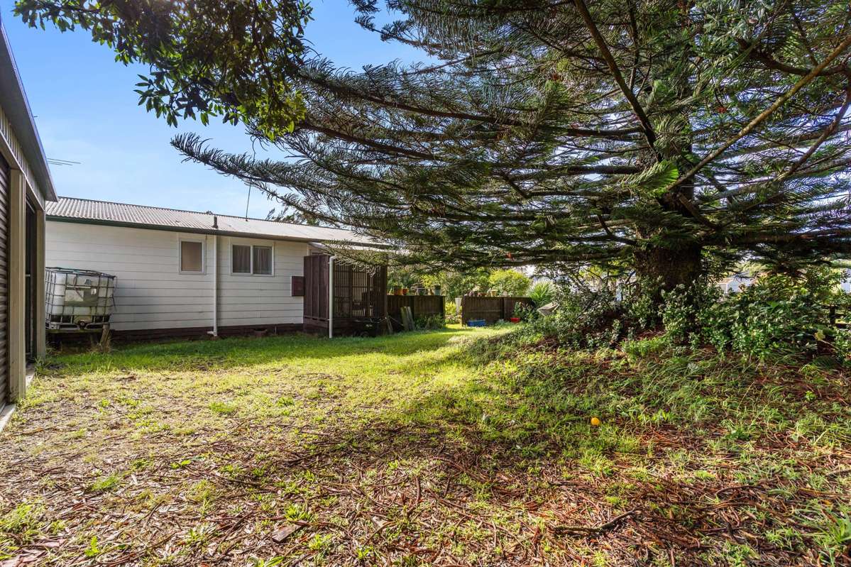 1 Ronald Avenue_4