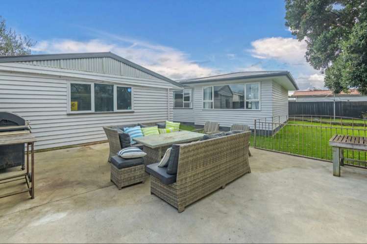 22 Motuoapa Place Kelvin Grove_1