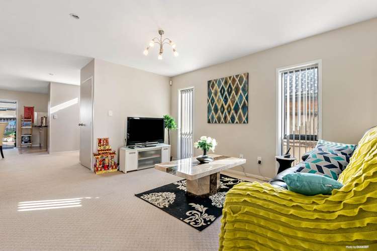 6 Janway Avenue Flat Bush_14