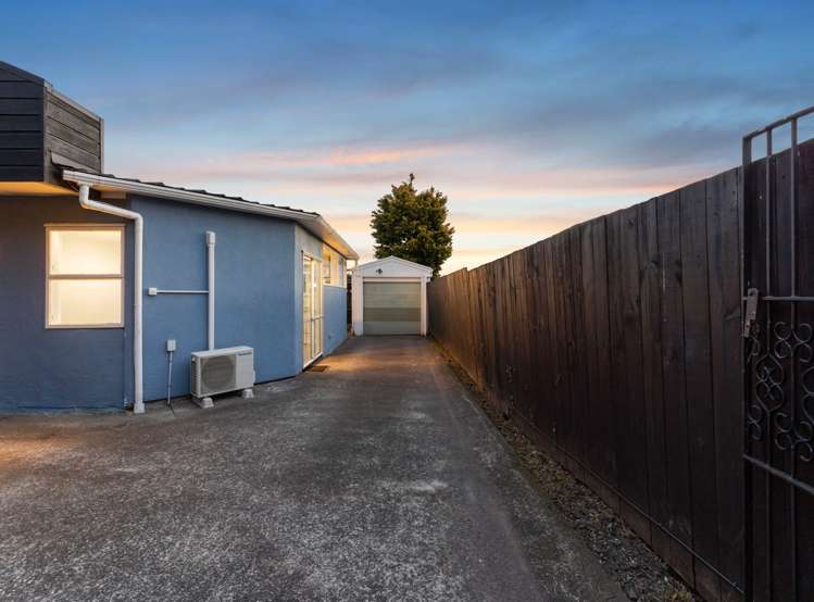 240E Great North Road_1