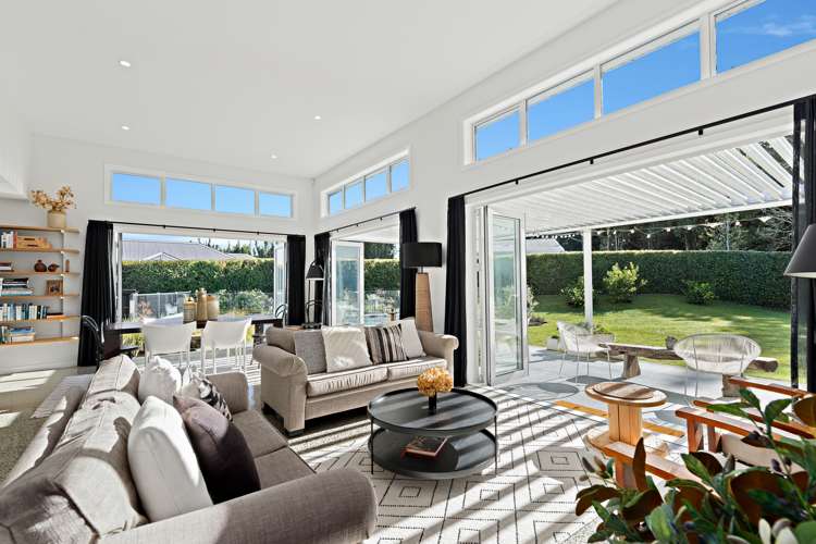 32 Awanui Crescent Matakana_6