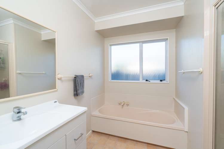 5 Matipo Street Taupo_8