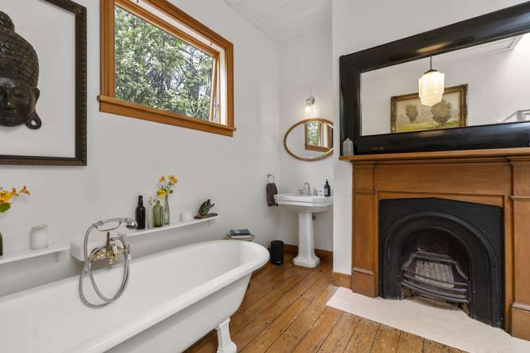 44 Church Street Devonport_15