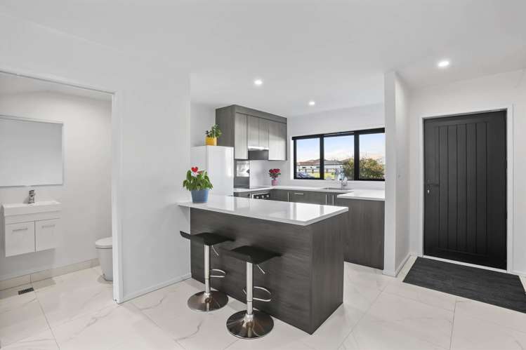 4 Koiora Road_2