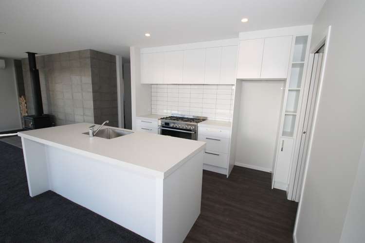 10 Dundee Road Mosgiel_4