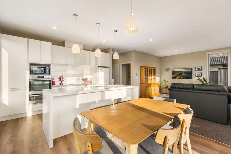 2 Weaver Close Alexandra_5