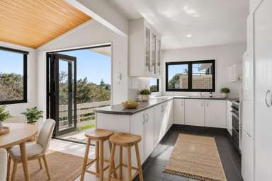 15 Huia Street_3