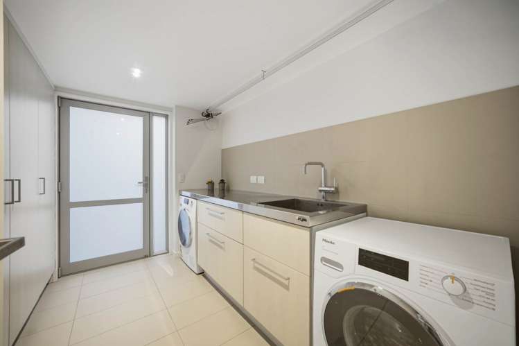 62 Seaview Road Castor Bay_30
