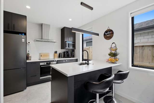12 Hinaki Street Poike_1