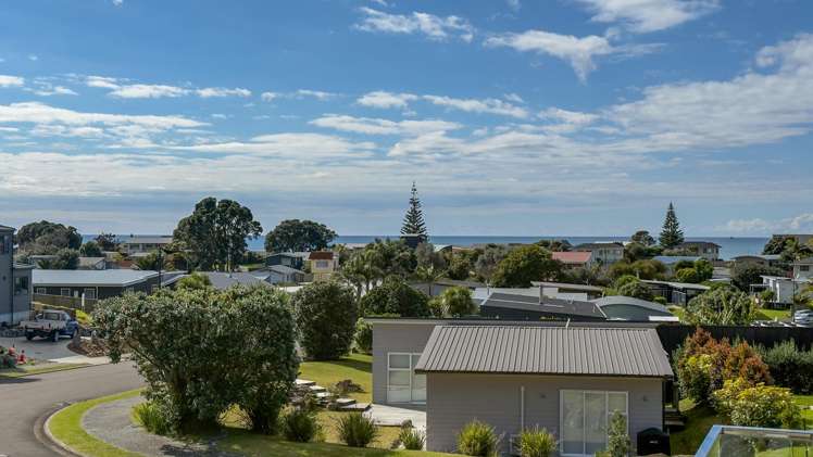 20 Ross Place Whiritoa_2